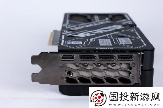 支持DLSS4