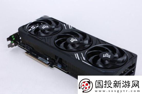 支持DLSS4