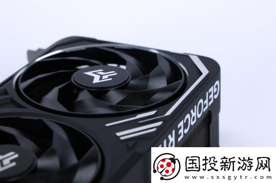 支持DLSS4