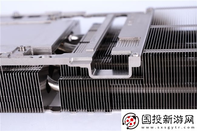 更快更强更AI