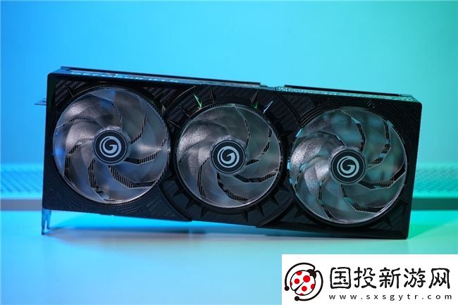 更快更强更AI