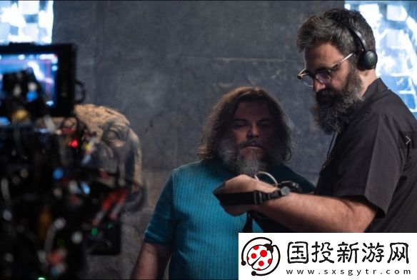 我的世界电影用创意救世界