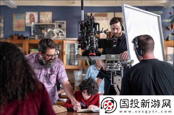 我的世界电影用创意救世界